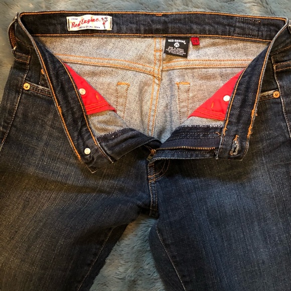 Red Engine Cropped Jeans Size 28 - Picture 13 of 14